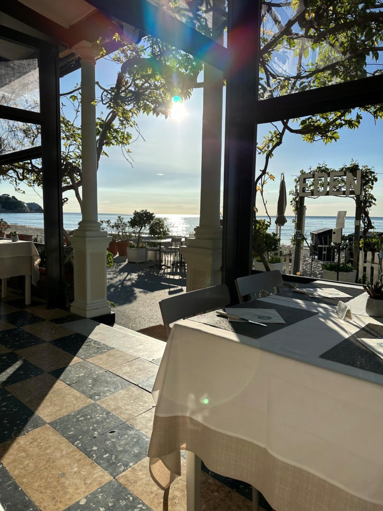 Hotel Eden Alaxi Hotels Alassio Exterior photo